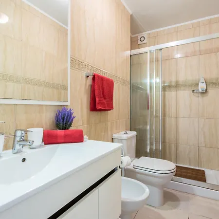 Apto Jacaranda Americas * 플라야데라스아메리카스